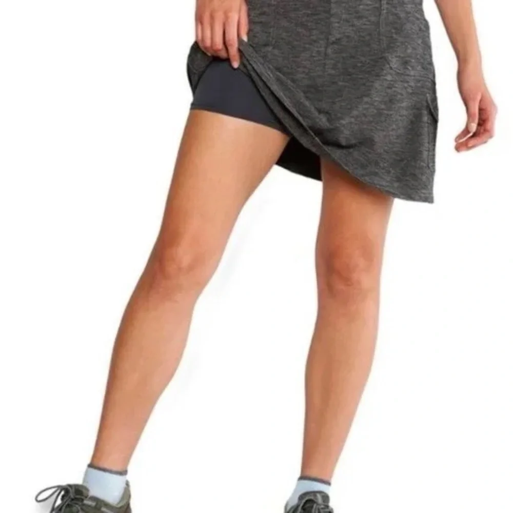 KUHL Women's Mova Skort Mini Skirt with Integrated Shorts Dark Gray Size S